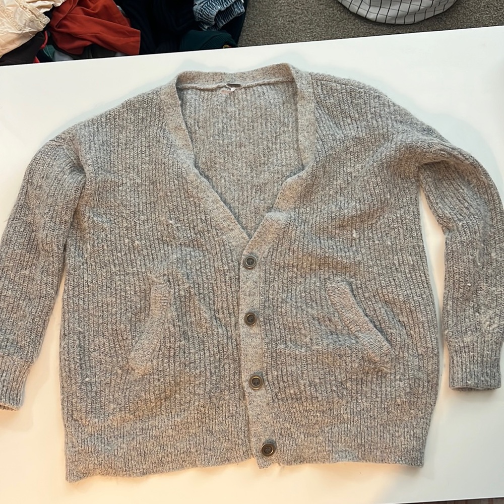 Grey Free People Sweater!